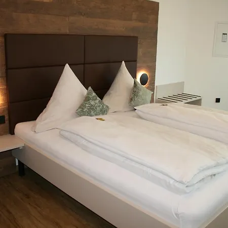 Bavaria Hotel 3*