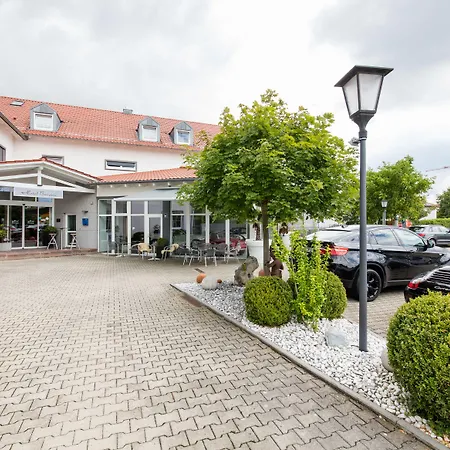 Bavaria Szálloda Dingolfing