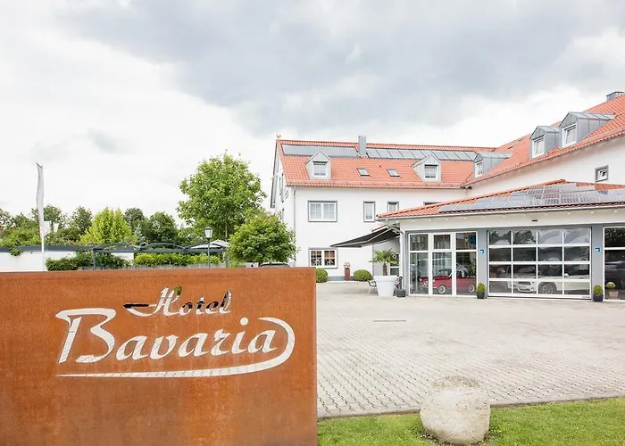 Bavaria מלון